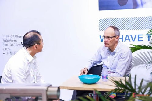 重塑視界，綻放睛彩 2023深圳國際全觸與顯示展首日熱度爆表，心理咨詢與科技融合成亮點(diǎn)